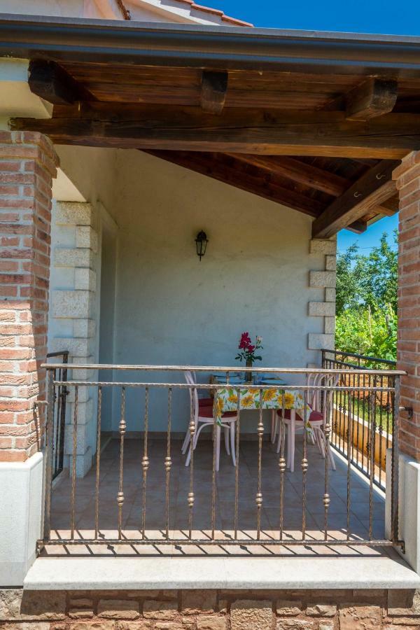Apartment Karmen Poreč Zewnętrze zdjęcie